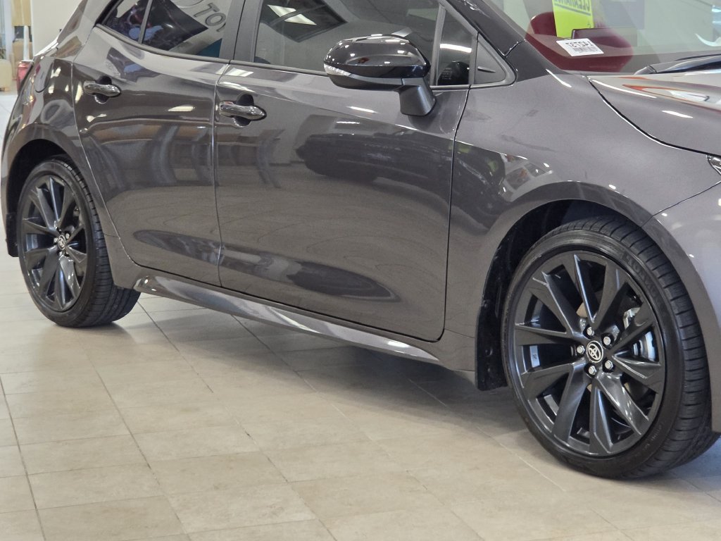 New 2026 Toyota Corolla XSE FWD image 11
