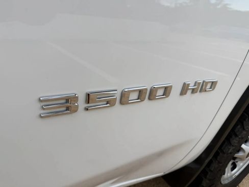 Used 2022 Chevrolet Silverado 3500 W/T w/ WT Convenience Package AWD/4WD image 24