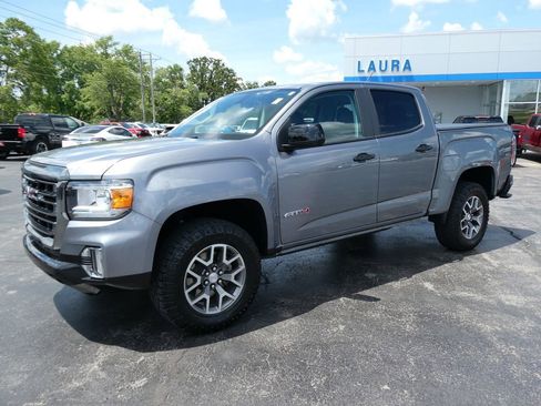 Certified 2022 GMC Canyon AT4 w/ Trailering Package AWD/4WD image 9