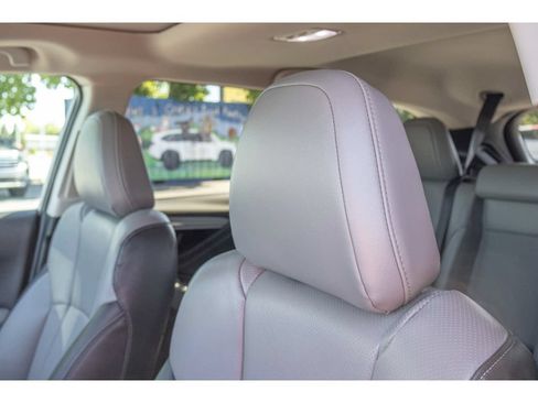 Certified 2025 Subaru Outback Limited AWD/4WD image 17