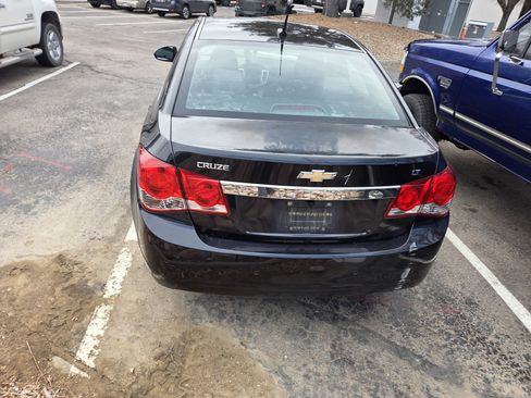 Used 2012 Chevrolet Cruze LT image 6