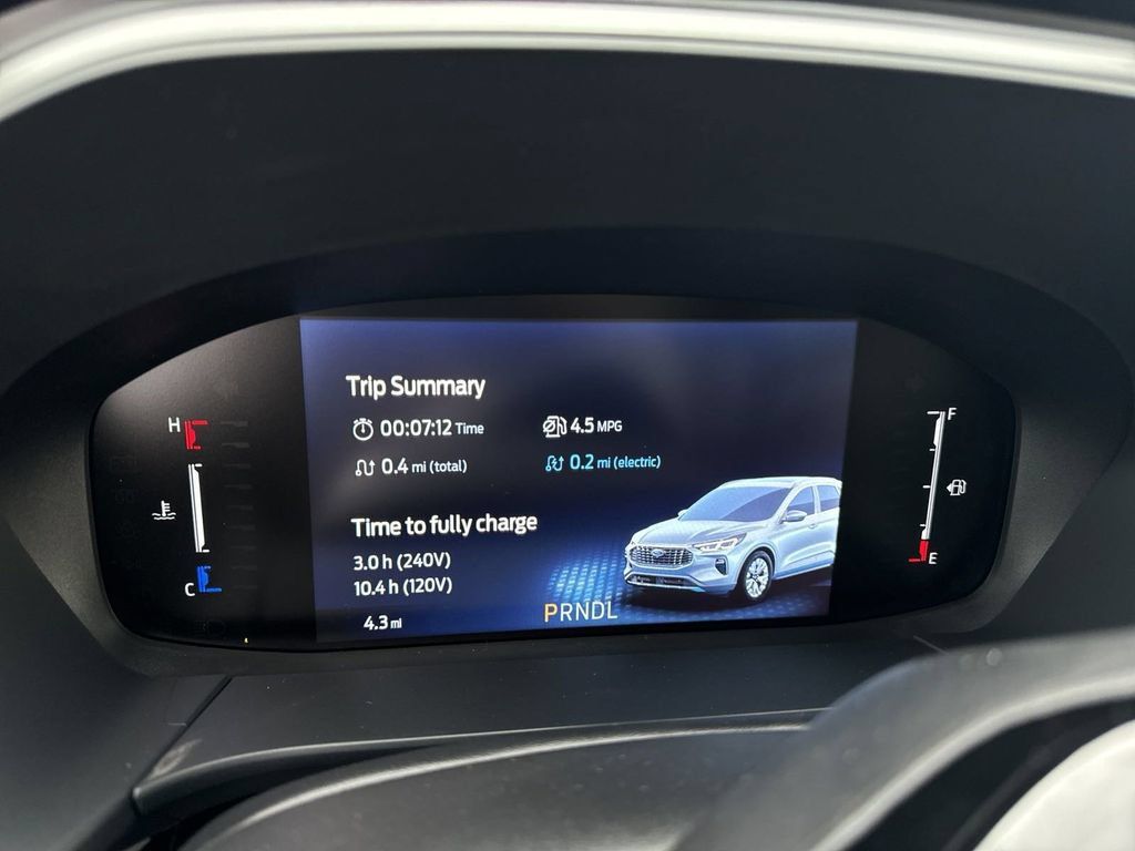 New 2025 Ford Escape SE FWD image 28