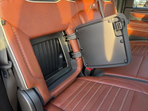 Used 2024 GMC Sierra 2500 Denali Ultimate image 45