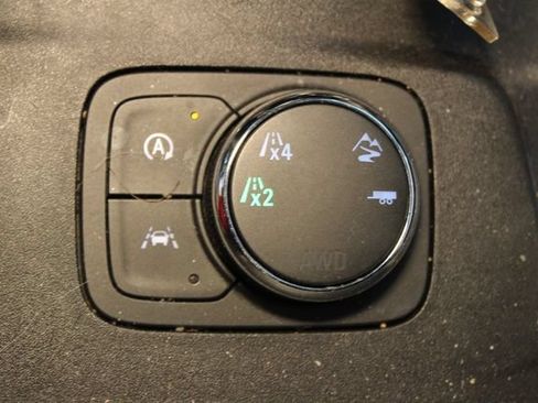 Used 2023 Chevrolet Traverse RS w/ LPO, Floor Liner Package AWD/4WD image 29