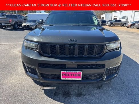Used 2023 Jeep Grand Cherokee L Limited w/ Luxury Tech Group II image 8