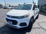 Used 2017 Chevrolet Trax LT image 2