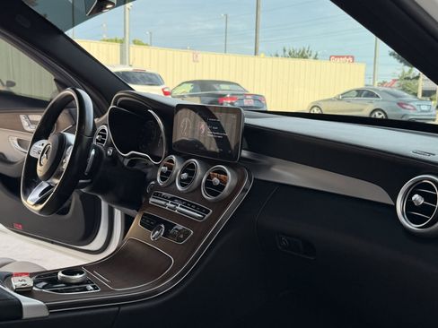 Used 2020 Mercedes-Benz C 300 Sedan image 33