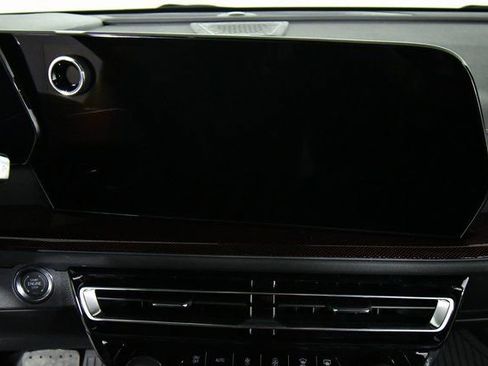 New 2026 Chevrolet Traverse RS w/ LPO, Floor Liner Package image 4