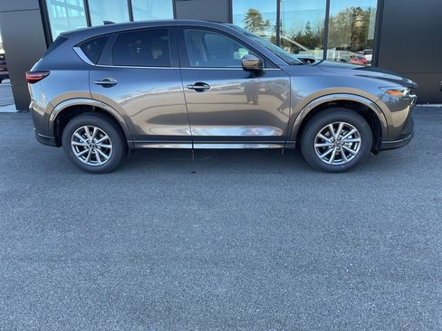 New 2025 MAZDA CX-5 AWD 2.5 S w/ Preferred Package image 5