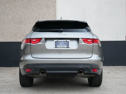 Used 2018 Jaguar F-PACE Prestige AWD/4WD image 16