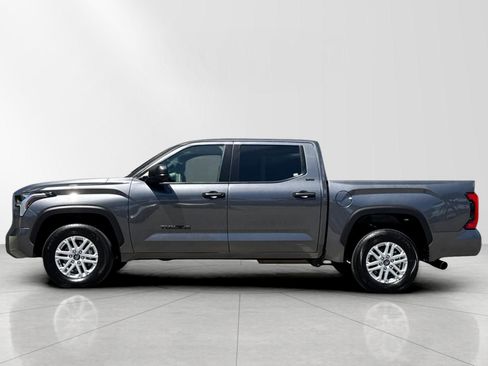 Used 2025 Toyota Tundra SR5 RWD image 6