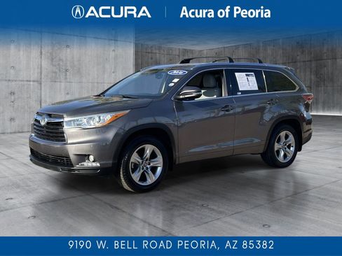 Used 2016 Toyota Highlander Limited w/ Driver Technology Package AWD/4WD image 1