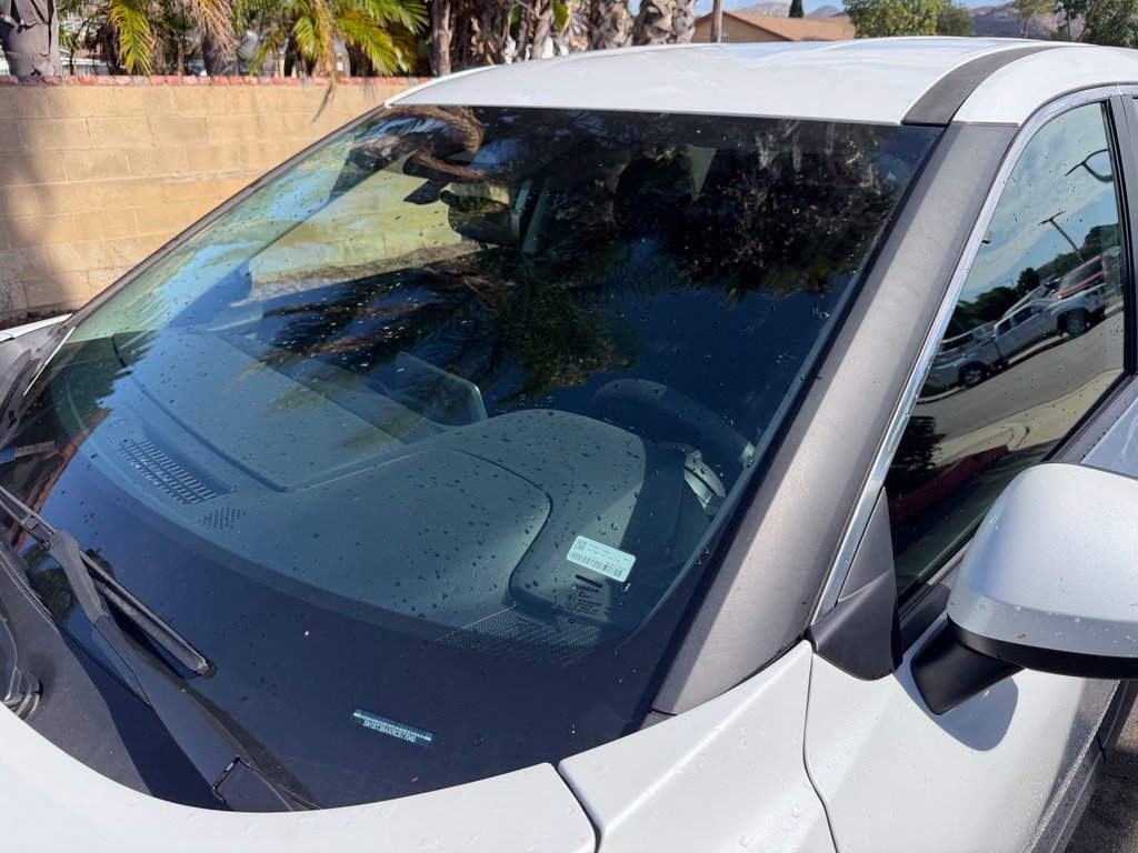 Used 2024 Nissan Rogue SV FWD image 9