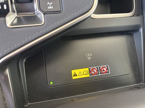 Used 2024 Lexus GX 550 image 27