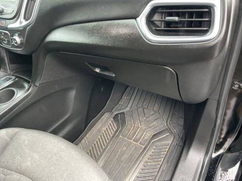 Used 2020 Chevrolet Equinox LT image 33