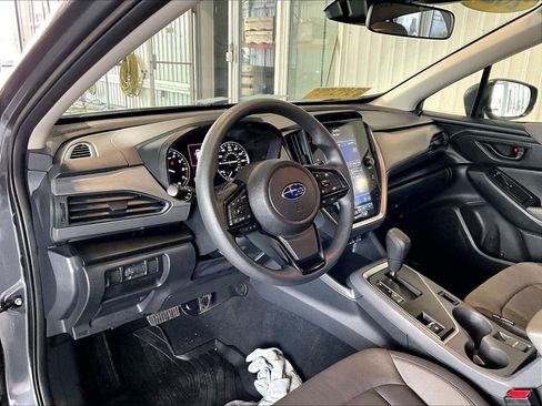 Used 2025 Subaru Crosstrek 2.0i Premium AWD/4WD image 8