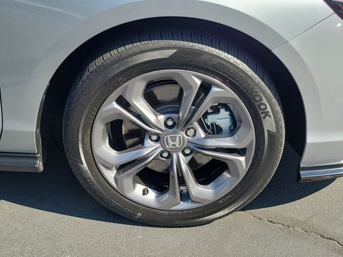 Certified 2024 Honda Accord EX-L image 6