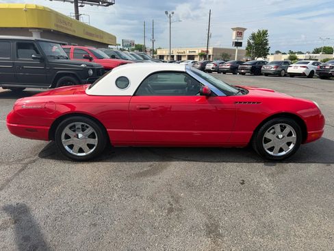 Used 2002 Ford Thunderbird RWD image 2