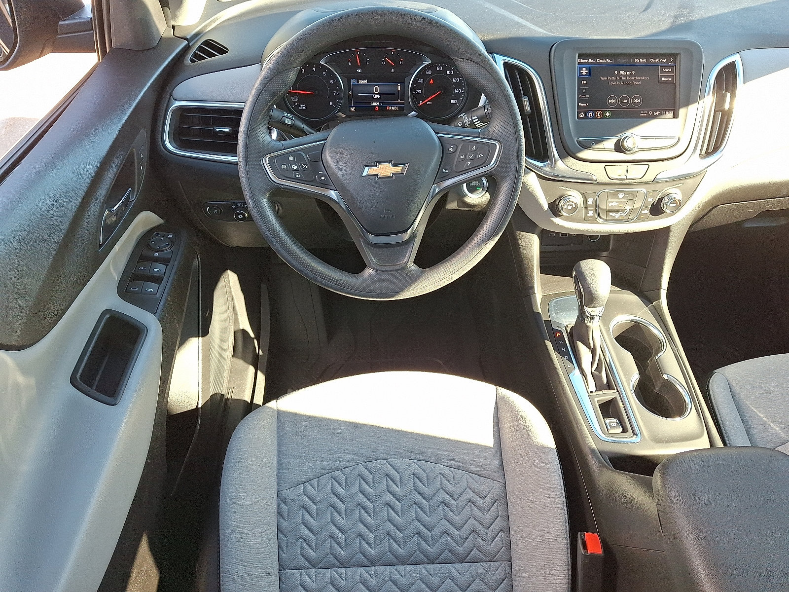 Certified 2023 Chevrolet Equinox LS w/ LS Convenience Package FWD image 13