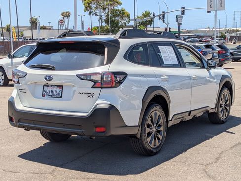 Certified 2023 Subaru Outback Onyx Edition XT AWD/4WD image 4