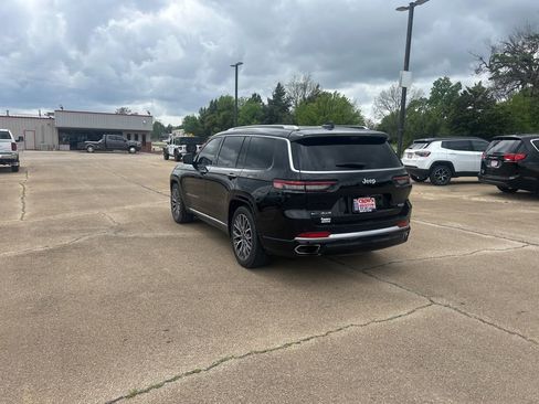 Used 2021 Jeep Grand Cherokee L Summit image 3