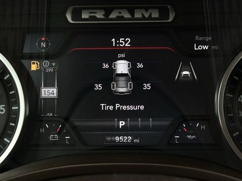 Used 2025 RAM 1500 Laramie image 16