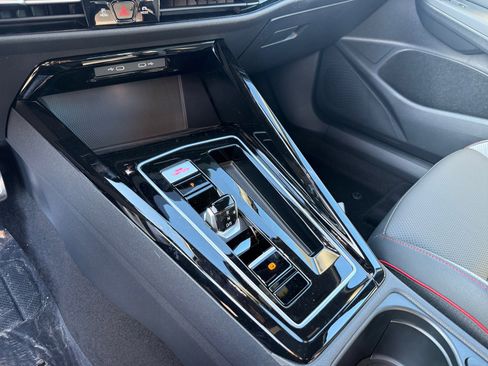 New 2026 Volkswagen GTI SE image 13