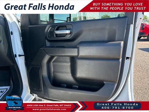 Used 2022 GMC Sierra 3500 Pro w/ Fleet Convenience Package AWD/4WD image 26