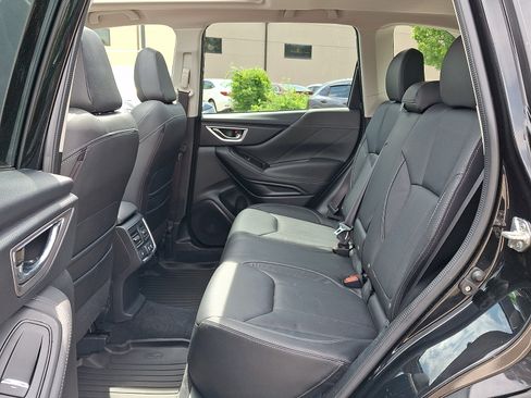 Used 2021 Subaru Forester Touring AWD/4WD image 10