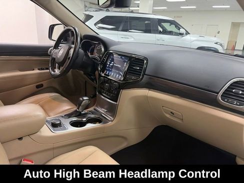 Used 2020 Jeep Grand Cherokee Limited w/ Trailer Tow Group IV AWD/4WD image 9