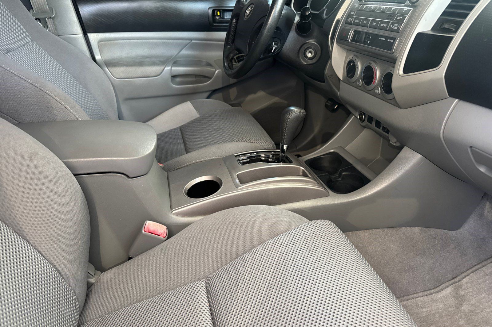 Used 2011 Toyota Tacoma PreRunner RWD image 19