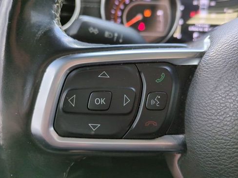 Used 2020 Jeep Gladiator Overland image 25