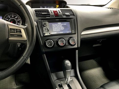 Used 2014 Subaru Crosstrek 2.0i Limited image 9