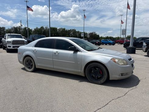 Used 2012 Chevrolet Malibu LS w/ LS Uplevel Package FWD image 1