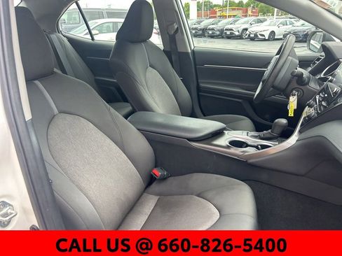 Used 2024 Toyota Camry LE FWD image 5