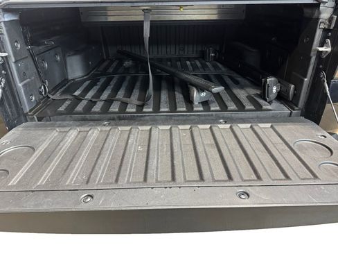 Used 2023 Hyundai Santa Cruz SEL Premium image 23