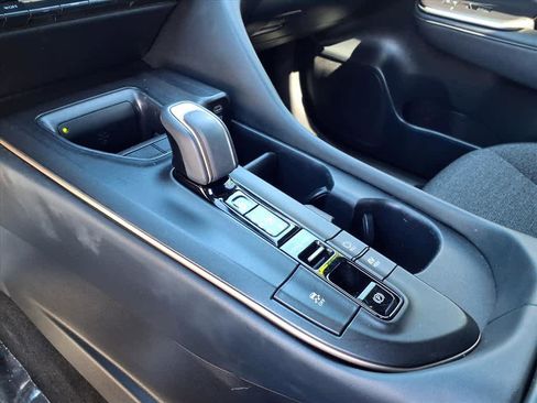 Certified 2023 Toyota Crown XLE image 15