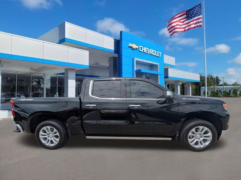 Used 2025 Chevrolet Silverado 1500 LTZ w/ LTZ Premium Package AWD/4WD image 2