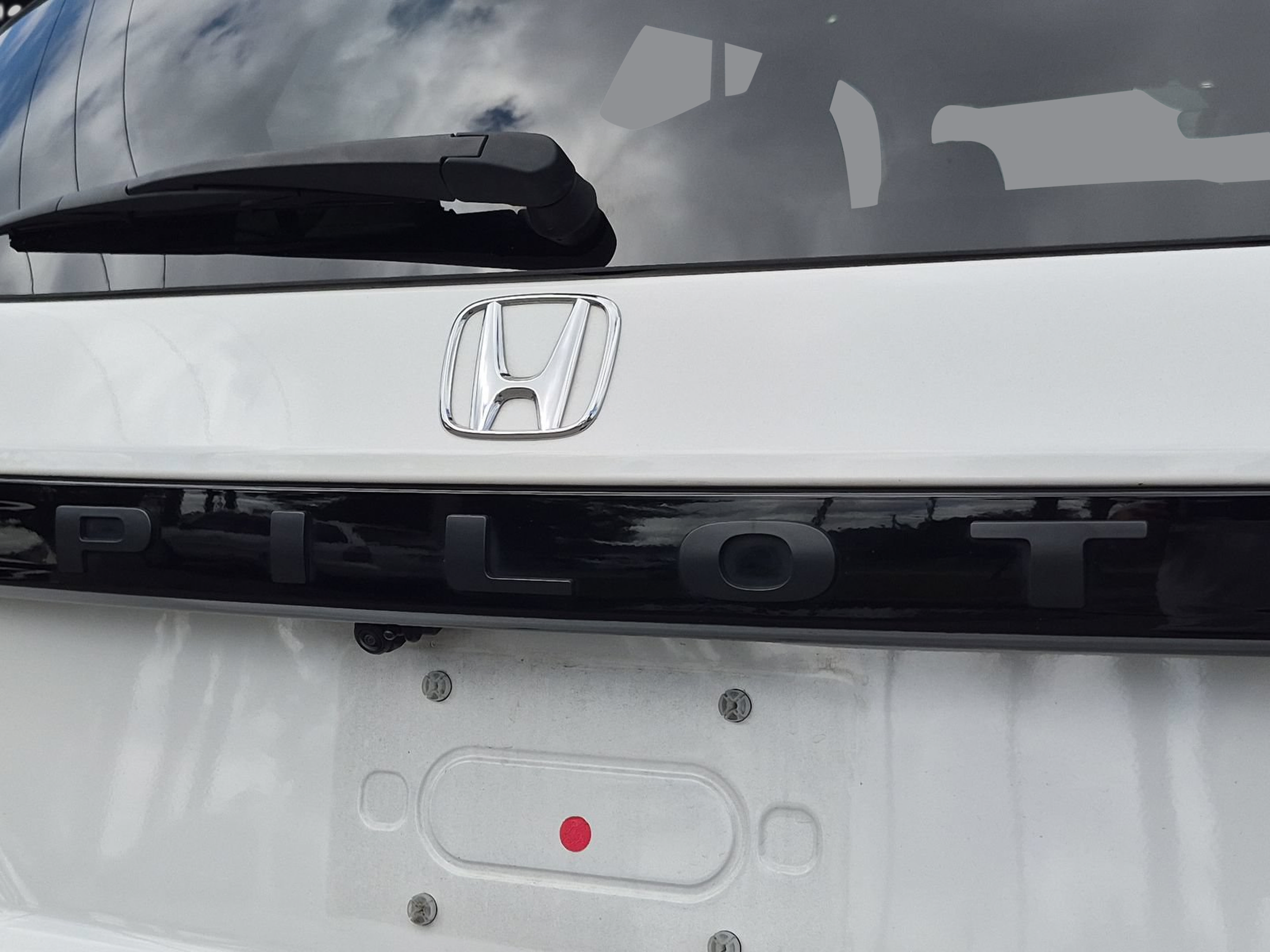 Used 2025 Honda Pilot Elite image 30
