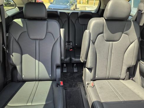 Used 2025 Kia Sorento SX FWD image 33