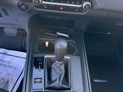 Used 2025 MAZDA CX-50 AWD 2.5 S w/ Weather Package image 15