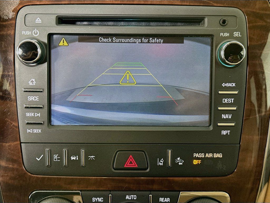 Used 2015 Buick Enclave Leather FWD image 14