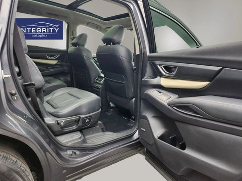 Used 2019 Subaru Ascent Limited image 33