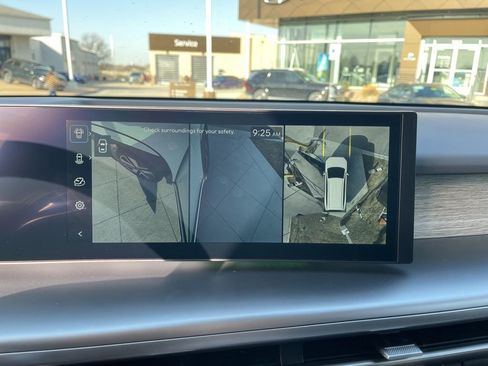 New 2026 Hyundai Ioniq 9 SEL AWD/4WD image 32