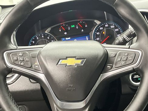 Used 2023 Chevrolet Equinox LT w/ Driver Convenience Package image 13