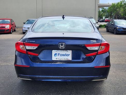 Used 2018 Honda Accord LX image 6