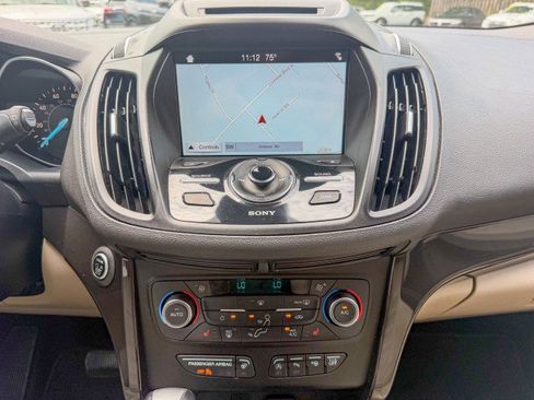 Used 2017 Ford Escape Titanium w/ Equipment Group 301A FWD image 9