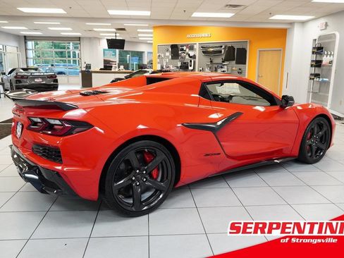 New 2025 Chevrolet Corvette Z06 w/ Battery Protection Package RWD image 10