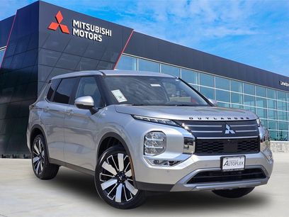 New 2025 Mitsubishi Outlander SE