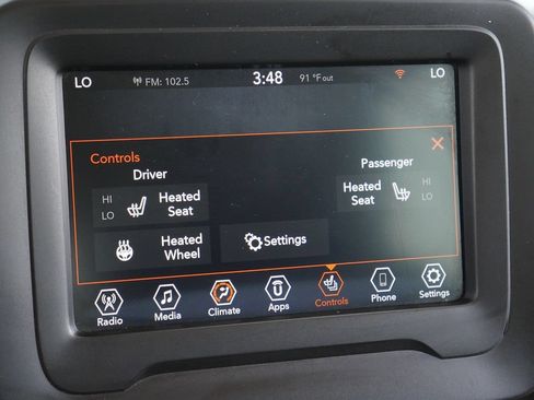 Used 2020 Jeep Renegade Limited AWD/4WD image 40